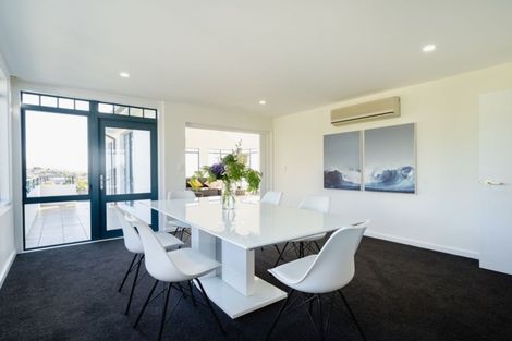 Photo of property in 6 Highgrove, Saint Clair, Dunedin, 9012