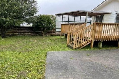 Photo of property in 24 Becker Drive, Weymouth, Auckland, 2103