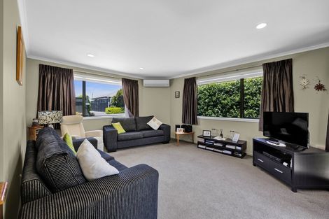 Photo of property in 9d Wilton Street, Westown, New Plymouth, 4310