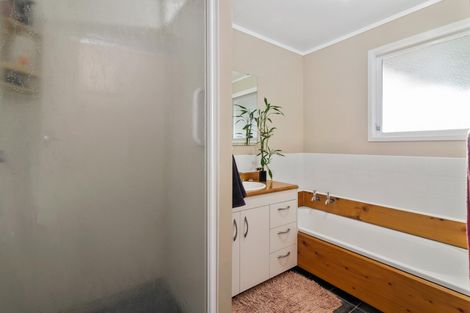 Photo of property in 3 Browning Crescent, Owhata, Rotorua, 3010