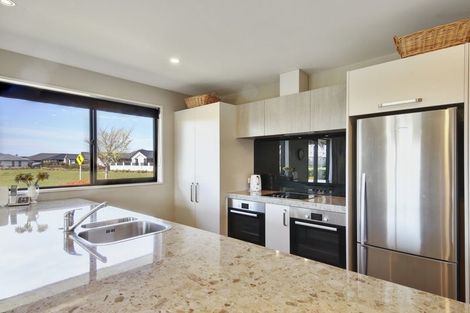 Photo of property in 1 Pimlico Place, Rangiora, 7400