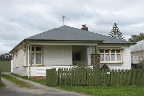 Photo of property in 36 Hutchison Crescent, Durie Hill, Whanganui, 4500