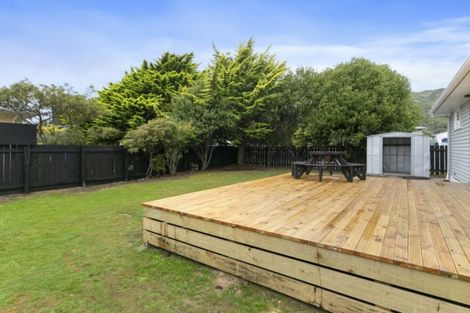 Photo of property in 2 Edmonds Street, Wainuiomata, Lower Hutt, 5014