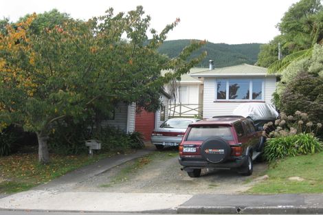 Photo of property in 127 Ruapehu Street, Paraparaumu, 5032