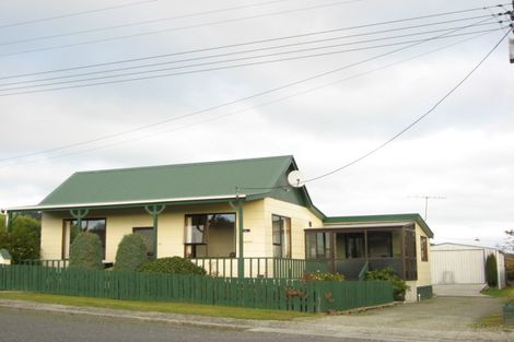 Photo of property in 30 Needles Street, Kaitangata, 9210