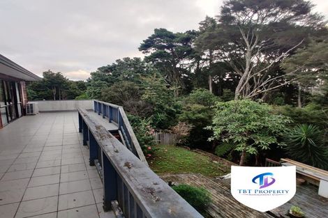 Photo of property in 21 Hakea Place, Totara Heights, Auckland, 2105