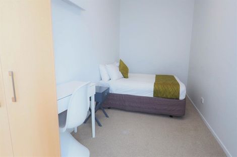 Photo of property in Twin Towers, 402/17 Putney Way, Manukau, Auckland, 2104