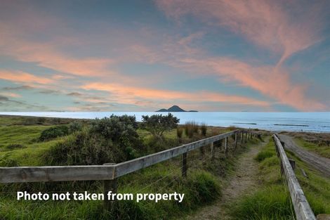 Photo of property in 41 Ohuirehe Road, Coastlands, Whakatane, 3120