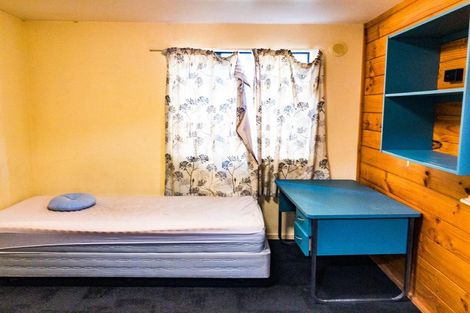 Photo of property in 3/125 Carrington Road, Point Chevalier, Auckland, 1025