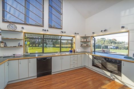 Photo of property in 52 Lincoln Road, Carterton, 5713