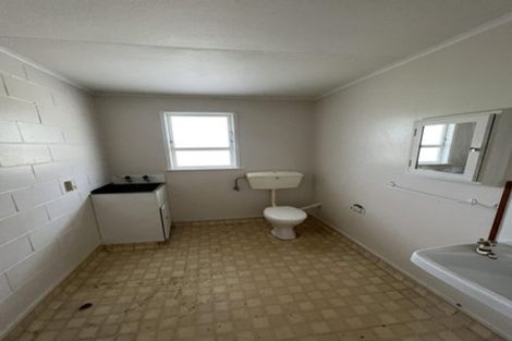 Photo of property in 14-16 Mako Mako Road, Levin, 5510