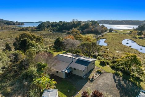 Photo of property in 33 Hiwarau Road, Kutarere, Opotiki, 3198
