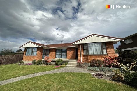 Photo of property in 30 Walton Park Avenue, Fairfield, Dunedin, 9018