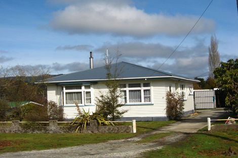 Photo of property in 98 Buller Road, Reefton, 7830