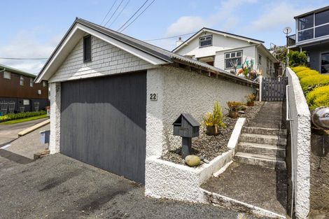 Photo of property in 22 Peace Avenue, Moturoa, New Plymouth, 4310