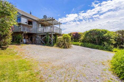 Photo of property in 10 Dorothy Drive, Acacia Bay, Taupo, 3330
