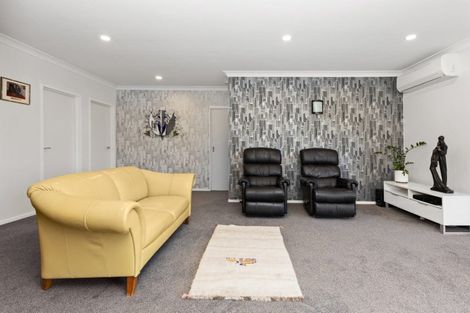 Photo of property in 3/48 Coote Road, Bluff Hill, Napier, 4110