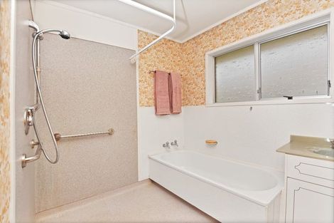 Photo of property in 1/2 Eden Avenue, Te Awamutu, 3800