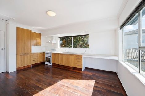 Photo of property in 3 Spargo Road, Massey, Auckland, 0614