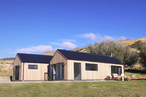 Photo of property in 2384 Cardrona Valley Road, Cardrona, Wanaka, 9382