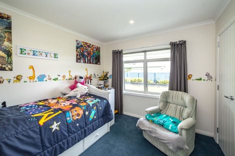 Photo of property in 14a Cotter Street, Greytown, 5712