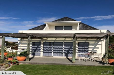 Photo of property in 757 Main Road North, Bay View, Napier, 4182