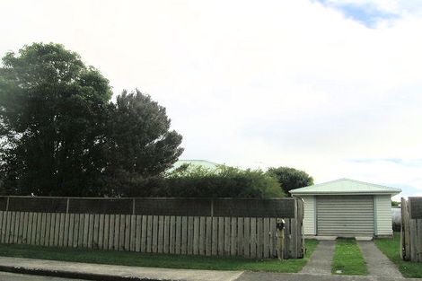 Photo of property in 6a Sunshine Avenue, Paraparaumu, 5032