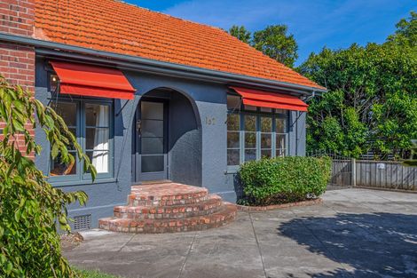 Photo of property in 162 Victoria Avenue, Hokowhitu, Palmerston North, 4410