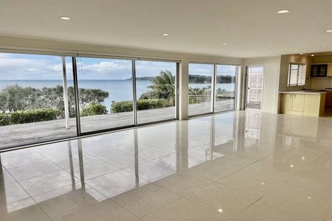 Photo of property in 232 Vipond Road, Stanmore Bay, Whangaparaoa, 0932