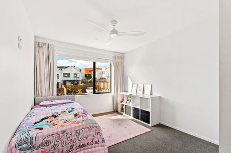 Photo of property in 10 Orca Drive, Stanmore Bay, Whangaparaoa, 0932
