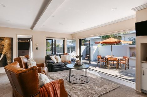 Photo of property in 8 Contour Avenue, Pyes Pa, Tauranga, 3112