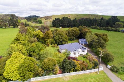 Photo of property in 82 No 4 Line, Ashhurst, 4884