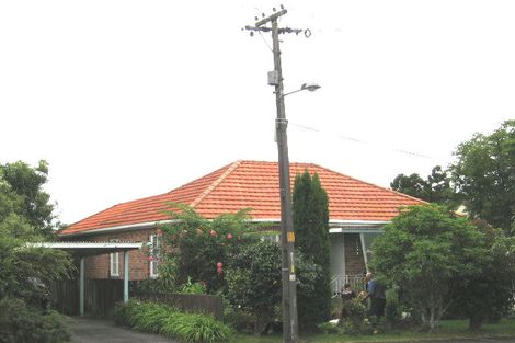 Photo of property in 18 Renton Road, Mount Albert, Auckland, 1025