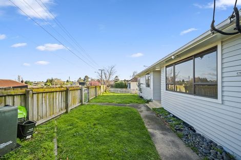 Photo of property in 3 Buller Crescent, Manurewa, Auckland, 2102