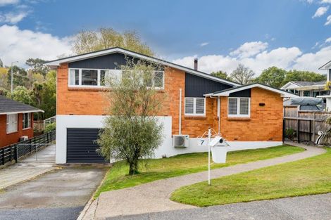 Photo of property in 7 Kinmont Crescent, Kinmont Park, Mosgiel, 9024