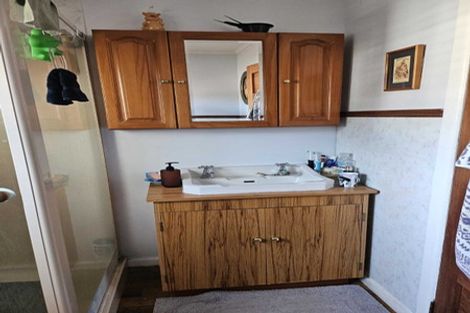 Photo of property in 28 Huia Street, Ohura, 3926