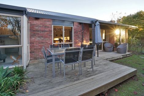 Photo of property in 15 Halcione Close, Flagstaff, Hamilton, 3210