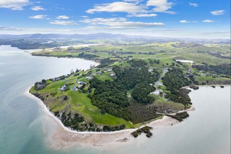 Photo of property in 205 Takahoa Drive, Kaiwaka, 0573