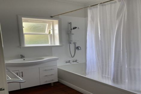 Photo of property in 19 Trafalgar Street, Waiwhetu, Lower Hutt, 5010