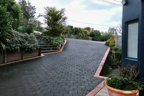 Photo of property in 16 Corlett Road, Plimmerton, Porirua, 5026