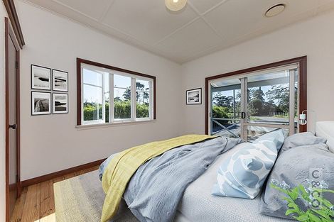 Photo of property in 231 Waitakere Road, Taupaki, Henderson, 0782