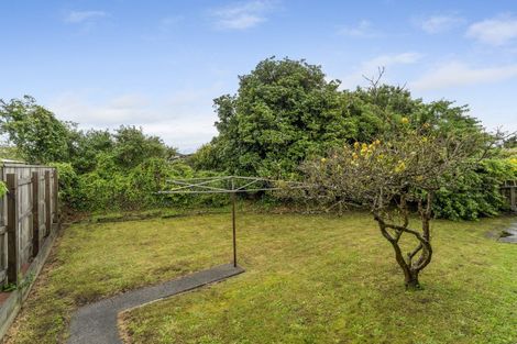 Photo of property in 16 Nola Avenue, Raumati Beach, Paraparaumu, 5032