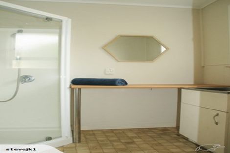 Photo of property in 5 Browne Street, Waitara, 4320