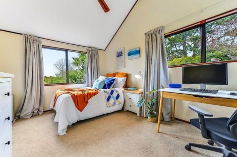 Photo of property in 2/90 Lewis Street, Glenview, Hamilton, 3206