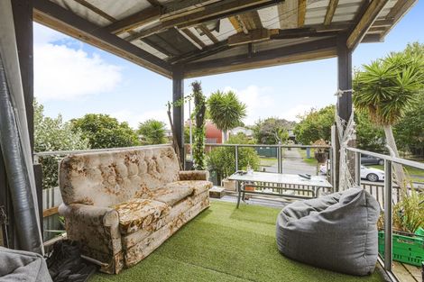 Photo of property in 4/60 Moncrieff Avenue, Clendon Park, Auckland, 2103