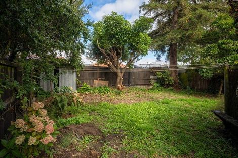 Photo of property in 284 Riverlaw Terrace, Saint Martins, Christchurch, 8022