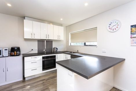 Photo of property in 4 Hillary Crescent, Upper Riccarton, Christchurch, 8041