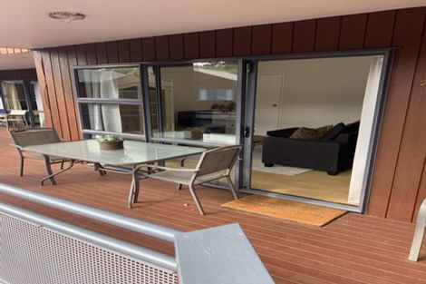 Photo of property in 23/3 The Avenue, Albany, Auckland, 0632