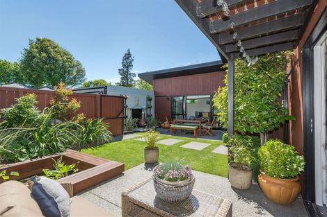 Photo of property in 28a Taylors Avenue, Bryndwr, Christchurch, 8052