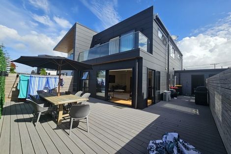 Photo of property in 10b Percy Road, Papamoa Beach, Papamoa, 3118